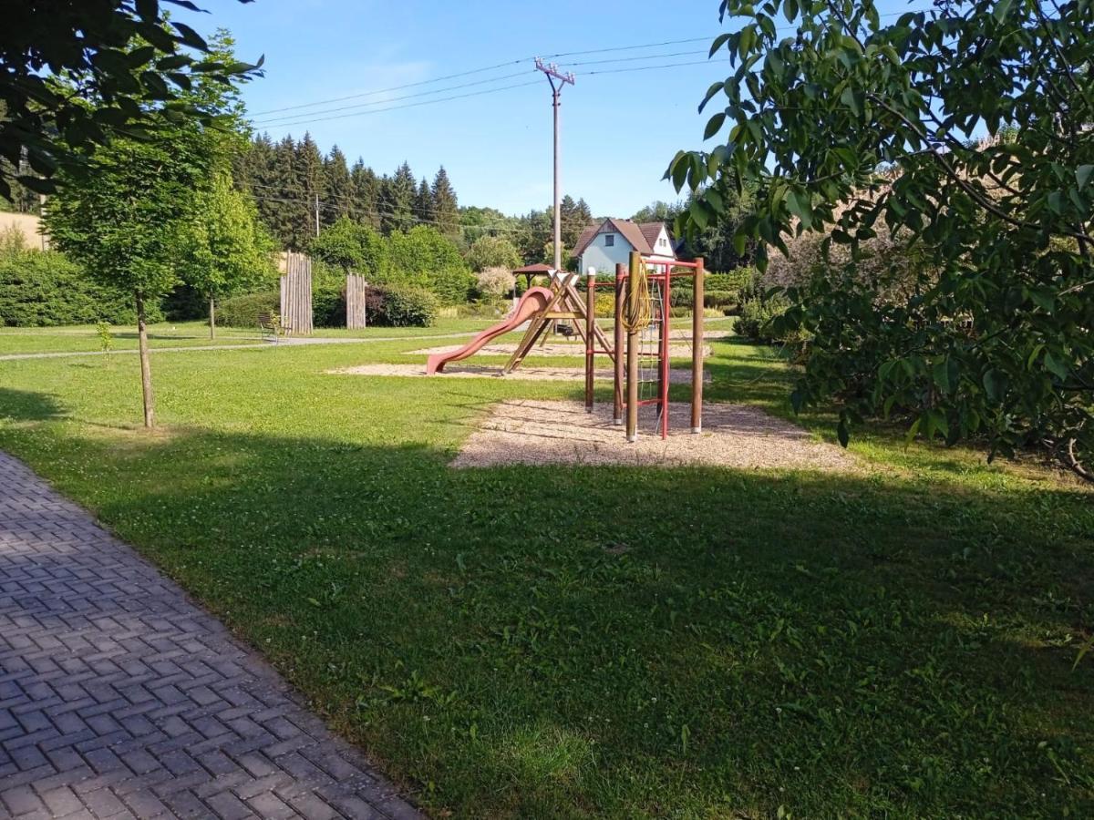 Hotel Forestyma Hodonín Exterior foto